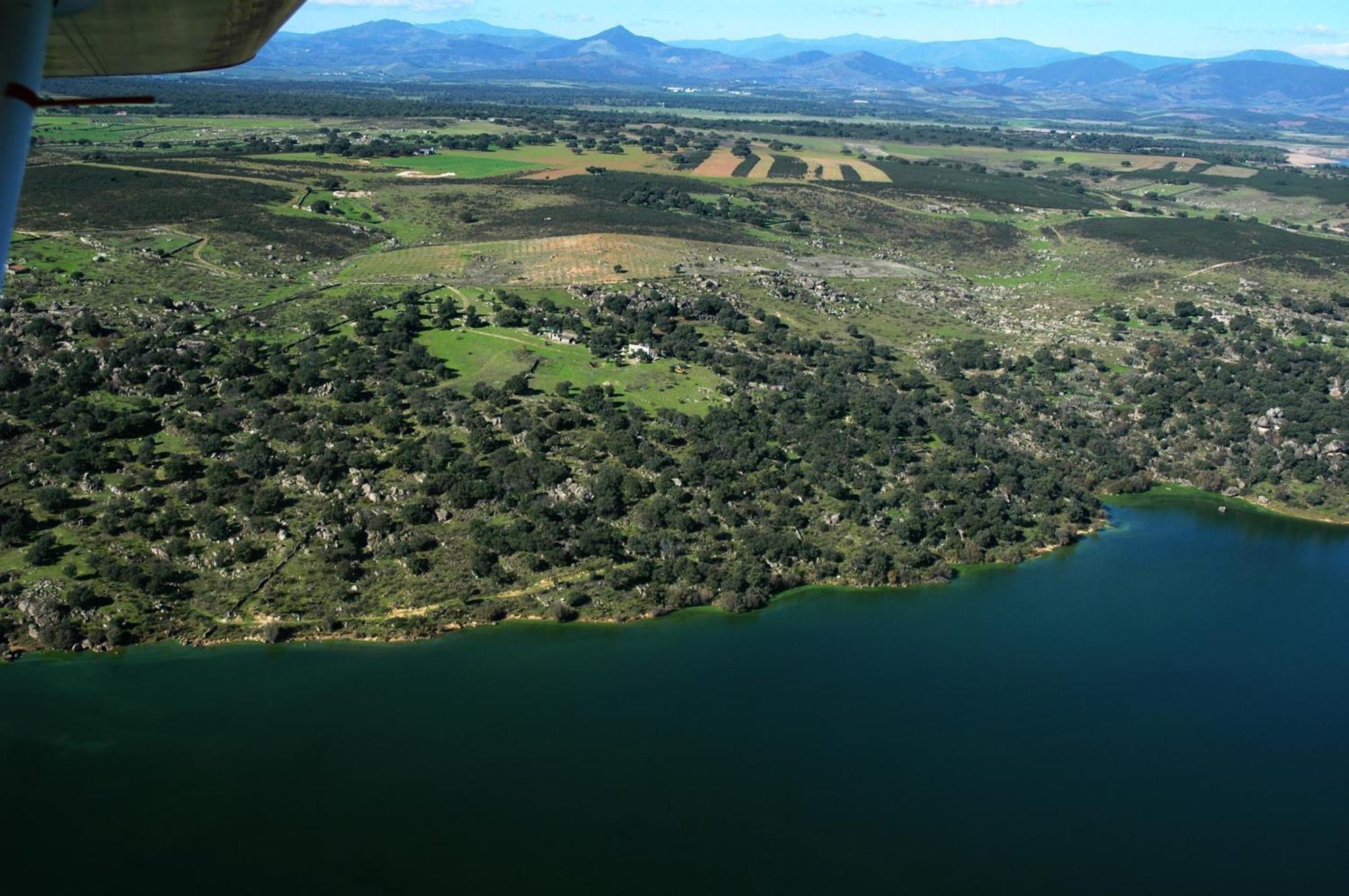 Apartamentos El Jardin Del Poeta Guijo de Granadilla Εξωτερικό φωτογραφία