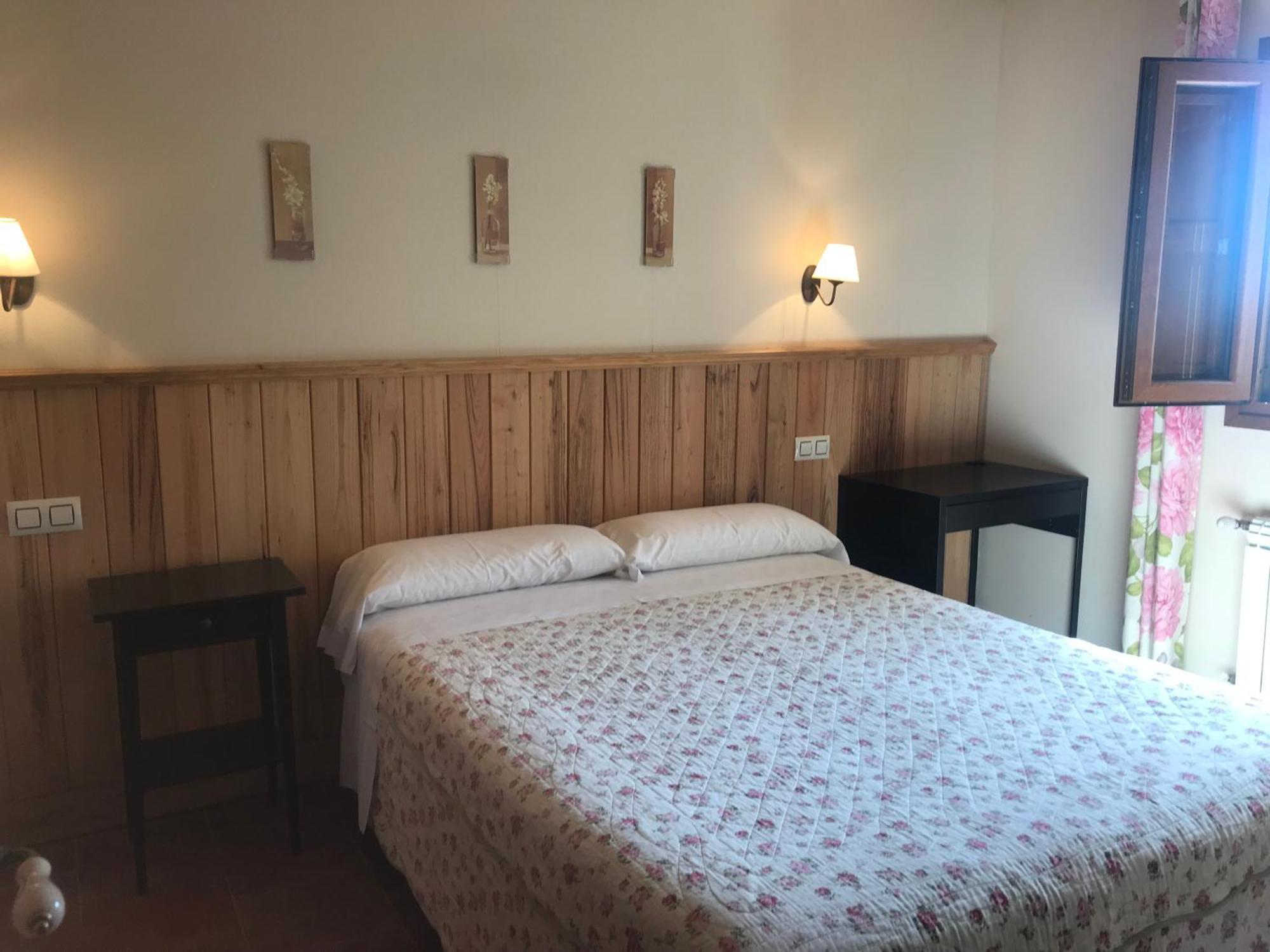Apartamentos El Jardin Del Poeta Guijo de Granadilla Εξωτερικό φωτογραφία